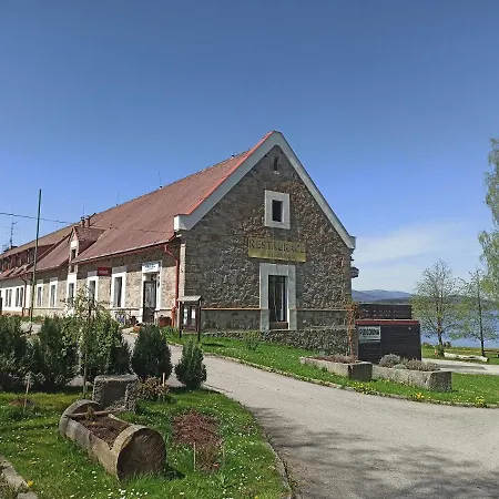 Jestrabi Hotel