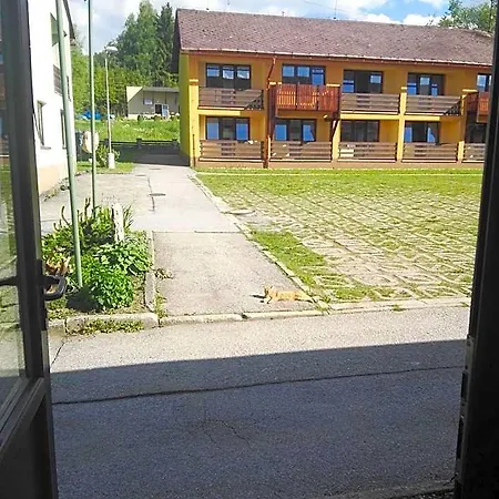 Hotel Jestřábí 3*