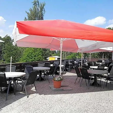 Jestřábí Hotel