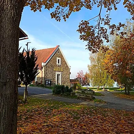 Jestřábí 3* Černá v Pošumaví