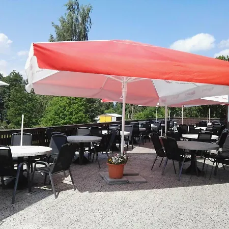 Jestřábí 3*