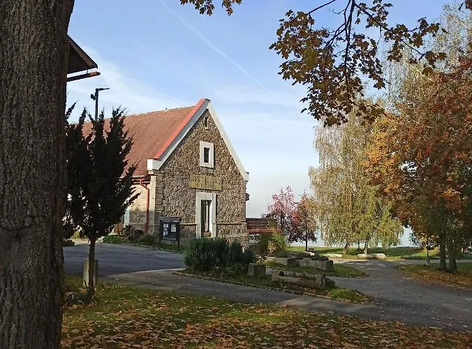 Jestrabi Hotell Černá v Pošumaví