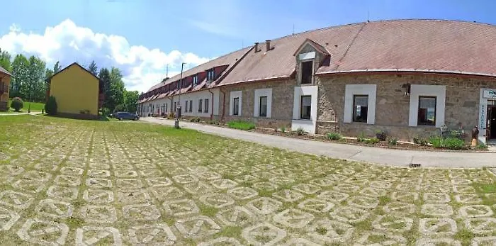 Hotel Jestrabi Černá v Pošumaví