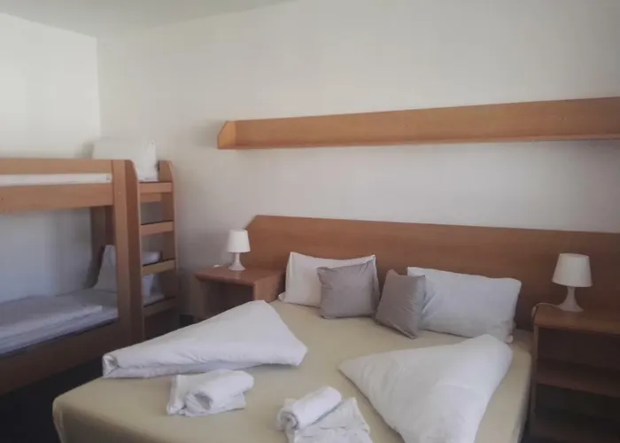 Jestrabi Hotell Černá v Pošumaví