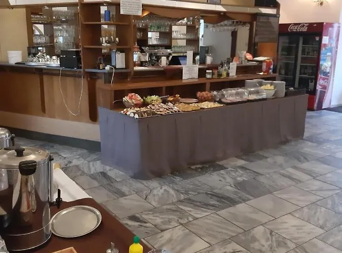 Jestrabi Hotel